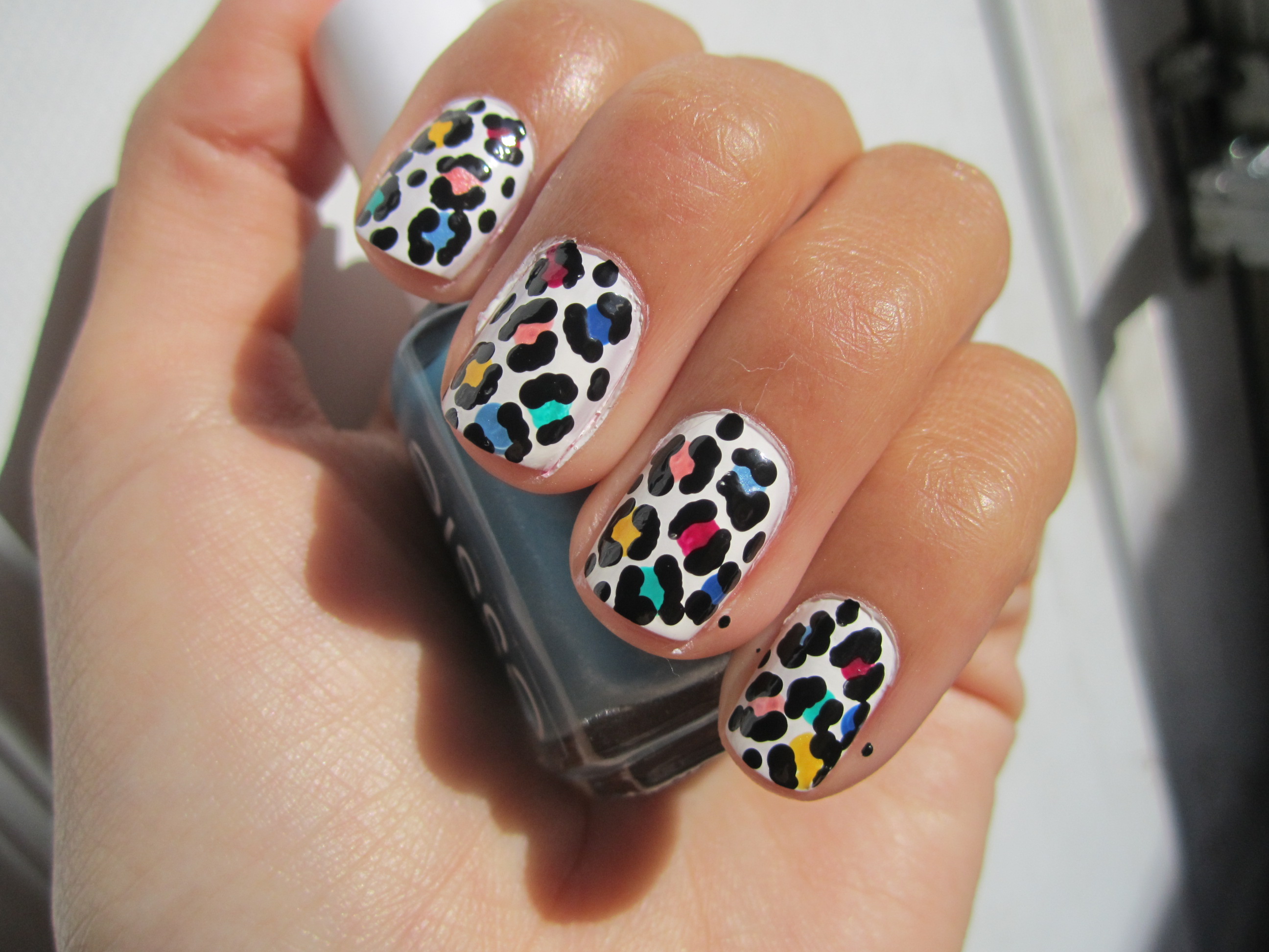 How to do Leopard Rainbow Nails